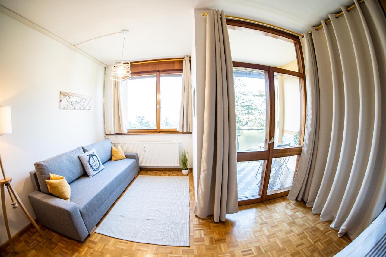 Flow Apartments Winkel Atelier Meran Exterior foto