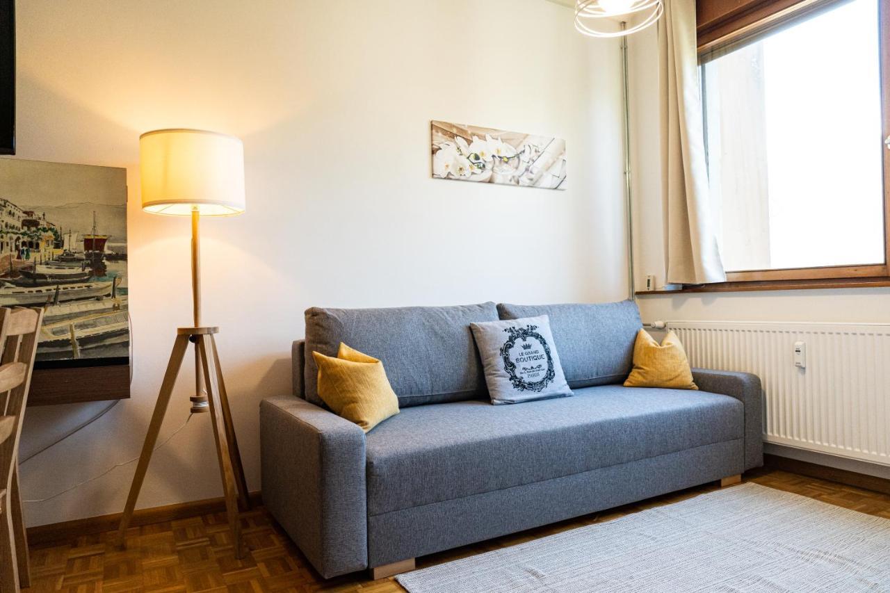 Flow Apartments Winkel Atelier Meran Exterior foto